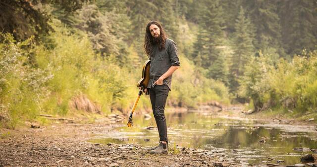 Bandleader Derek Plunkie studierte in Edmonton an der Macewan University und zog im September 2019 nach Graz. | Foto: Nico Humby