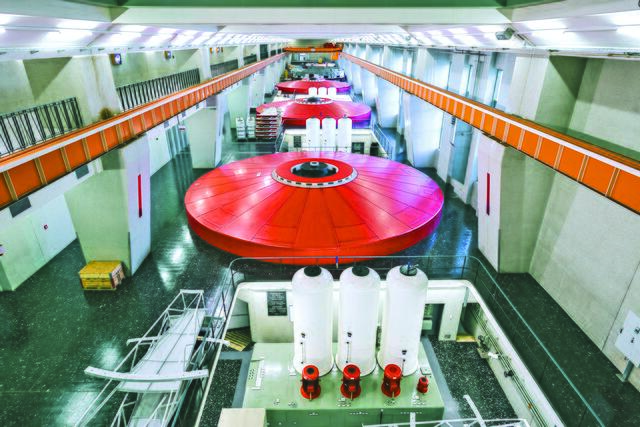 Ein BLick ins Innere des Donaukraftwerks Persenbeug | Foto: Stefan Fürtbauer