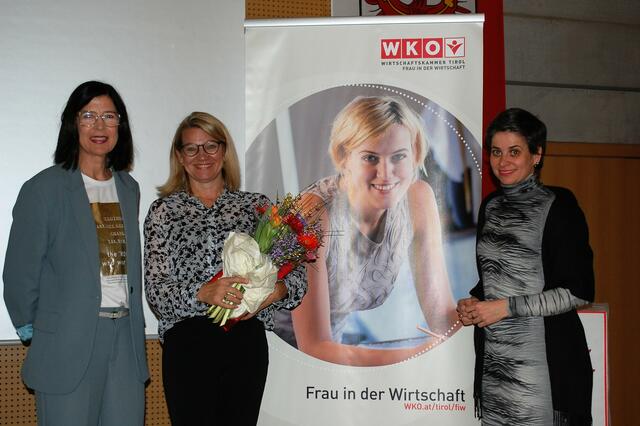 Michaela Außerdorfer, Heidemaria Marschang und WK Lienz Obfrau Michaela Hysek-Unterweger (v.l.) | Foto: WK Lienz
