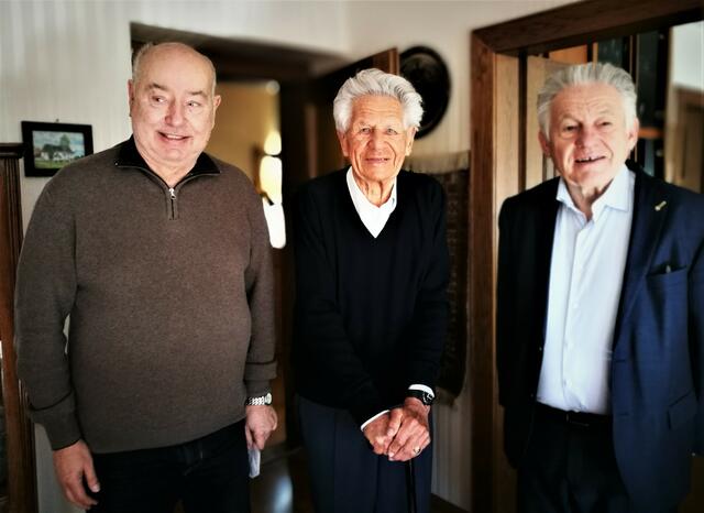 Josef Hackl, Erwin Taschek und Josef Pühringer (v. l. n. r.). | Foto: OÖ Seniorenbund