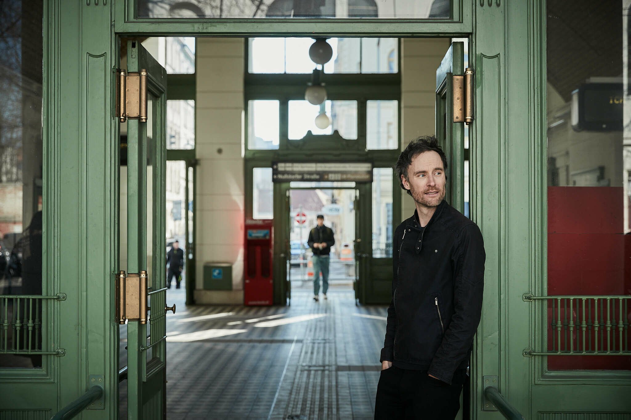 Die U6 im Fokus: Wiener Alltagspoet Andreas Rainer veröffentlicht neues ...