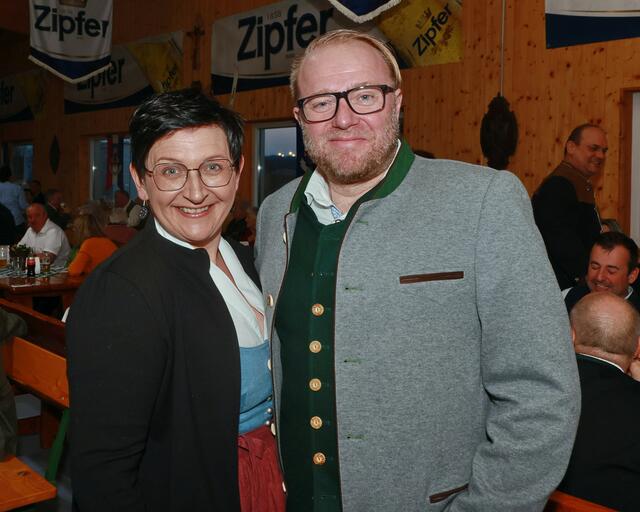 Gamperns Vizebürgermeisterin Manuela und ihr Mann Wolfgang Gschwandtner. | Foto: Helmut Klein