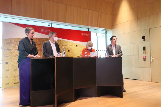 V.r.n.l.: Markus Lutz, Beate Palfrader, Georg Willi, Eva-Maria Sens | Foto: Anna Wieser