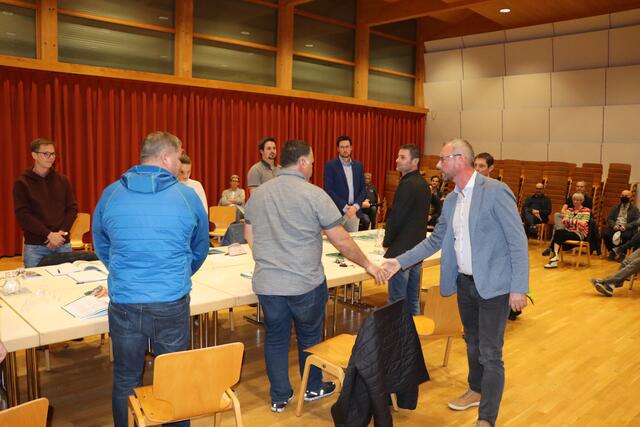 Angelobung der neuen GemeinderätInnen durch Bgm. Reinhard Raggl. | Foto: Othmar Kolp