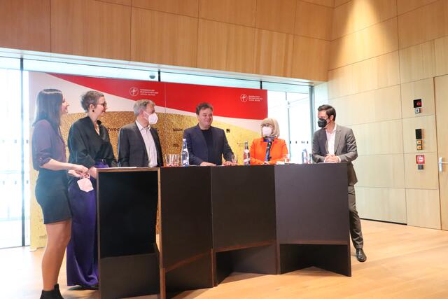 V.r.n.l.: Markus Lutz, Beate Palfrader, Ottavio Dantone, Georg Willi, Eva-Maria Sens, Esther Mair | Foto: Anna Wieser