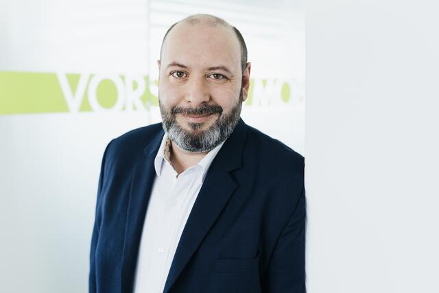 Holding Vorstandsdirektor Mark Perz ist den Mitarbeiter:innen der Graz Linien dankbar für ihren Einsatz. | Foto: Marija Kanizaj