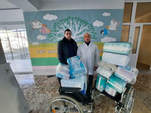 Die Hilfsgüter aus Riegersburg – darunter Windeln und Rollstühle – wurden in der Ukraine weiterverteilt. | Foto: Privat