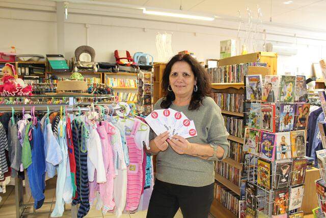 Im Carla-Laden Deutschlandsberg können Menschen aus der Ukraine mit basic-Gutscheinen einkaufen.
(Alle Bilder wurden vor der Maskenpflicht in Innenräumen aufgenommen) | Foto: Katrin Löschnig