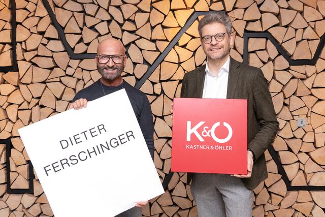 Kooperation zweier Grazer Institutionen: Starfrisör Dieter Ferschinger (links) zieht mit einem Salon bei Martin Wäg (rechts) bei Kastner und Öhler ein. | Foto: helen’s view photography