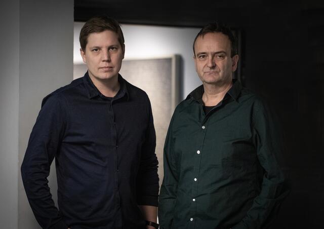 Die Filmemacher Johannes Pröll und Gerald Harringer sind bei der Vorführung anwesend. | Foto: BrightFilms
