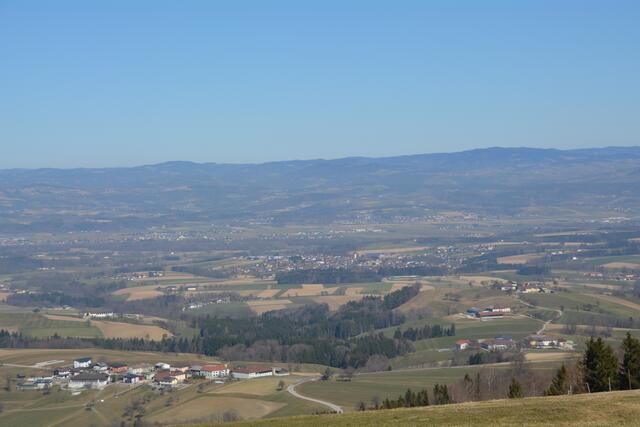 Schöne Ausblicke auf das Ybbstal und auf Amstetten
