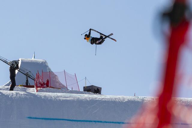 Bei einem enorm starken Teilnehmerfeld konnte Lara Wolf aus Kappl mit dem fünften Rang erneut ihre internationale Klasse zeigen | Foto: Credits: Ethan Stone / downdays.eu