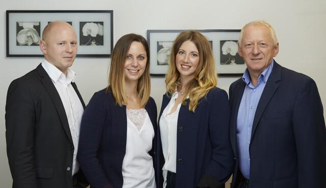 Unternehmensgründer Penninger Günter (rechts) steht mit seinem Team von Peges Immobilien für alle Fragen des Kaufes und Verkaufes Ihrer Liegenschaft sowie der Vermietung und Verpachtung Ihrer Immobilie zur Verfügung. | Foto: Peges Immobilien