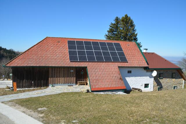 Das schöne Ferienhaus "Stein im Holz" wurde erst vor Kurzem eröffnet. | Foto: Roland Mayr
