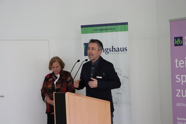 Tagungshaus-Direktor Herwig Ortner appellierte, dass man in Zeiten wie diesen an die Ärmsten denkt. | Foto: Christoph Klausner