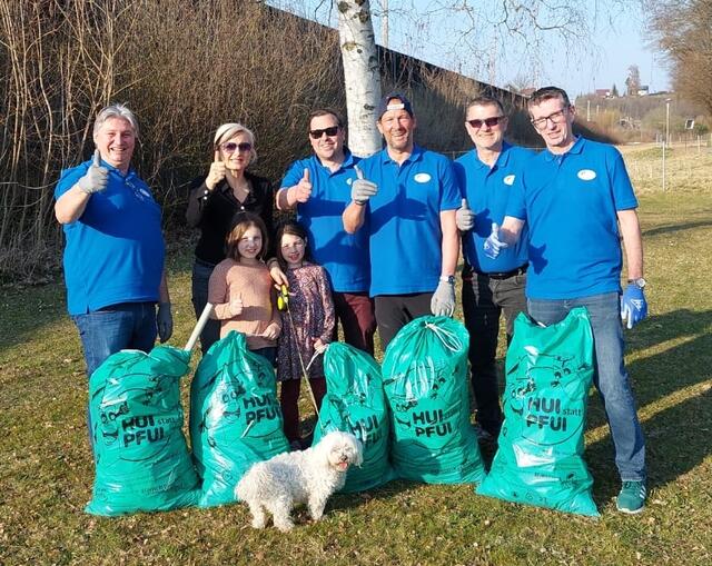 Die FPÖ Schwanenstadt bei der Flurreinigungsaktion 2022. | Foto: FPÖ Schwanenstadt