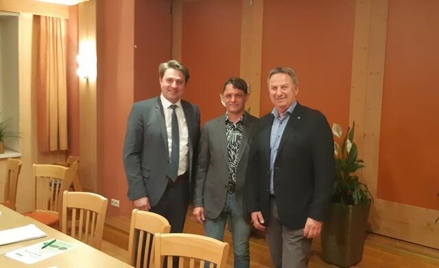 V.l.: LAbg. Gerald Holler, Vizebgm. Johannes Zöhrer und Bgm. Gerhard Hartinger | Foto: ÖVP