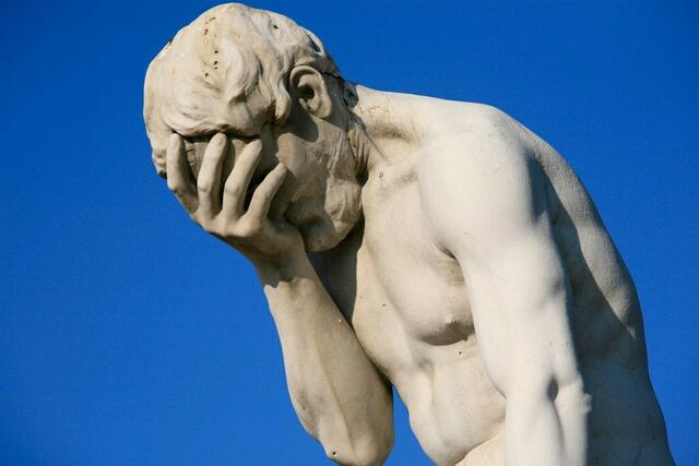 Passt jedes Jahr zusammen: 1. April 🤝 Facepalm | Foto: Alex Proimos