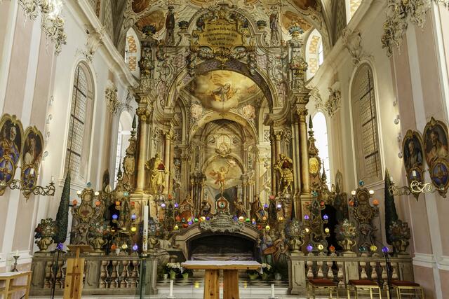 Das Ostergrab in Telfes im Stubai wird nur alle vier Jahre aufgestellt. | Foto: Bernhard Dießner