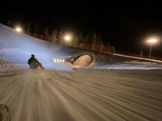 Rasant unterwegs: Messungen beim Rodeln ergaben eine Durchschnittsgeschwindigkeit von etwa 30 km/h. | Foto: RegionalMedien