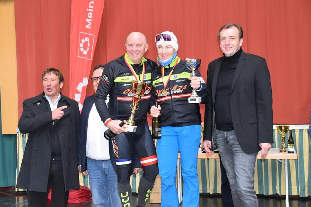 E-Bike-Siegerpaar: Franz Wachter, Wolfgang Steflitsch, Alexander Hegedüs und Sonja Simon, Christian Drobits | Foto: Michael Strini