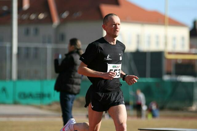 Florian Prüller kam beim Hannover Marathon in 2:15:56 ins Ziel. | Foto: KK