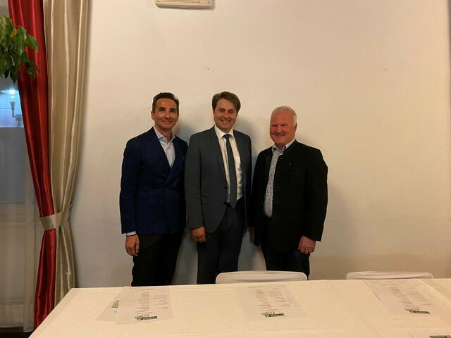 Ortsparteitag in St. Georgen an der Stiefing (v.l.): Dietmar Schweiggl, Gerald Holler, Wolfgang Neubauer | Foto: ÖVP