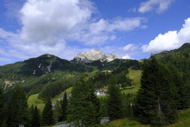 Mit dem russischen Angriffskrieg, der enormen Energiepreissteigerung, der hohen Inflation sowie der anhaltenden Corona-Pandemie steht der heimische Tourismus vor großen Unsicherheiten.  | Foto: Pixabay/Bru-nO