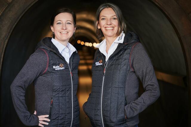 Barbara Winkelbauer und Helga Pucher. | Foto: Salzwelten/Thomas Sattler