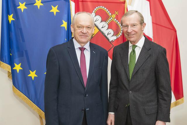 Vertriebenenkoordinator Reinhold Mayer (li.) und Landeshauptmann Wilfried Haslauer | Foto: LMZ/Neumayr/Leo