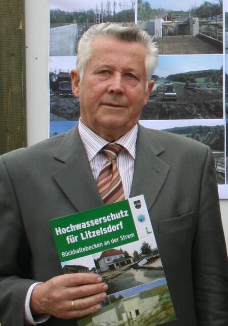 Der ehemalige Bürgermeister von Litzelsdorf, Erich Graf, verstarb im 81. Lebensjahr. | Foto: Michael Strini