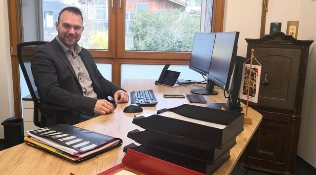 Der erst 32-jährige Markus Peer löste bei den Gemeinderatswahlen im März Altbgm. Hubert Krichmair ab.
