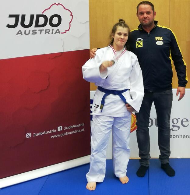 Luisa Ertl, ASVÖ Grafendorf - Trainer Harald Königshofer | Foto: Foto z.Vfg, g