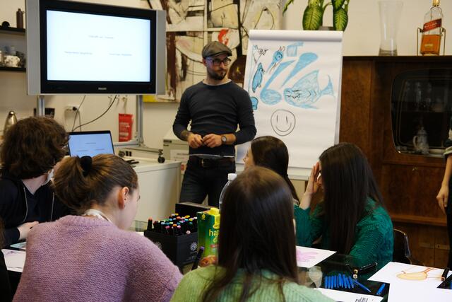 Insgesamt gab es vier Schwerpunkte beim Workshop-Tag für die Schülerinnen und Schüler. | Foto: Creative Cluster