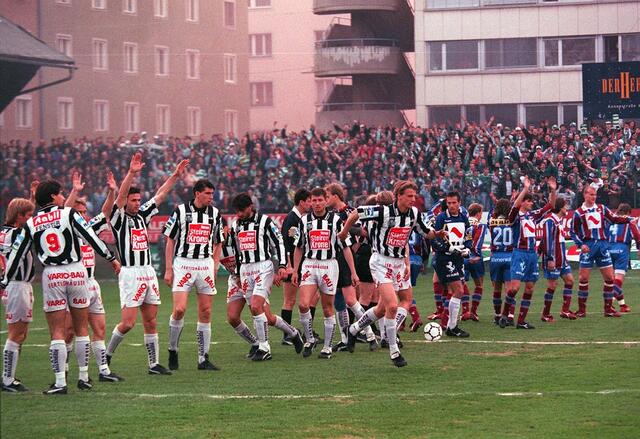 Sturm Graz gegen Rapid Wien, Gruabn, April 1996 | Foto: GEPA