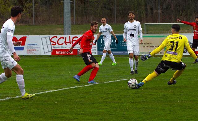 Sebastian Knaus hatte kurz vor der Pause die Wildoner Führung am Fuß, am Ende setzte es eine 0:1 Niederlage gegen Voitsberg. | Foto: Martin Löscher