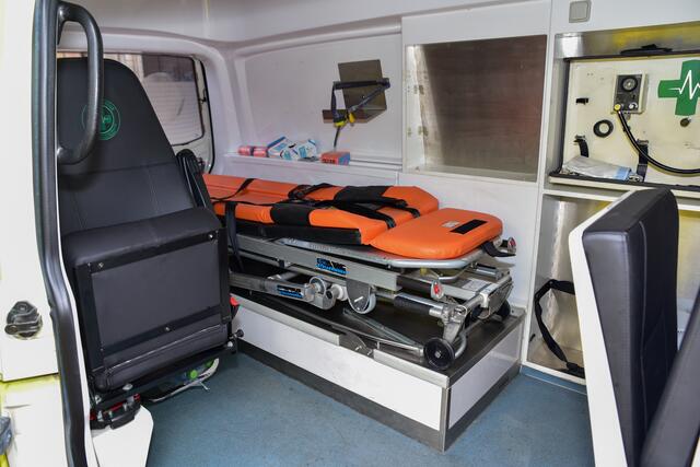 Die Stadt Wien rüstet die Krankenwagen zudem mit Medikamenten und medizinischen Hilfsgütern aus. | Foto: Spitzauer
