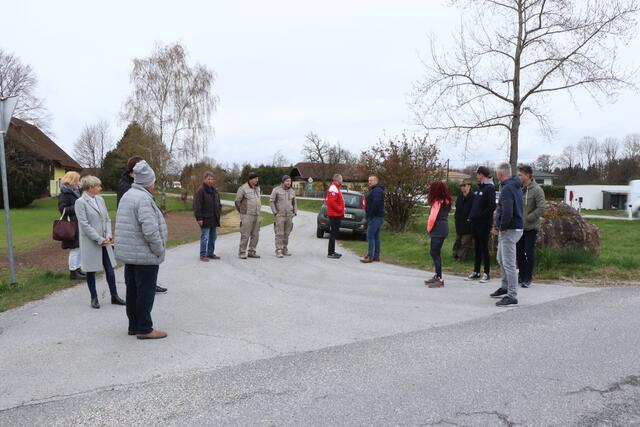 B 148: Unzumutbar laut. Extrem gefährlich. Den Harter Bürgern reicht es. Sie wollen ihre Lebensqualität zurück. | Foto: BRS/Doms