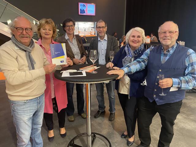Karl und Regina Mayerhofer, Andrea und Ferdinand Ernst Böckl sowie Eva und Fritz Weinauer genossen den Abend. | Foto: kulturkreiskirchstetten