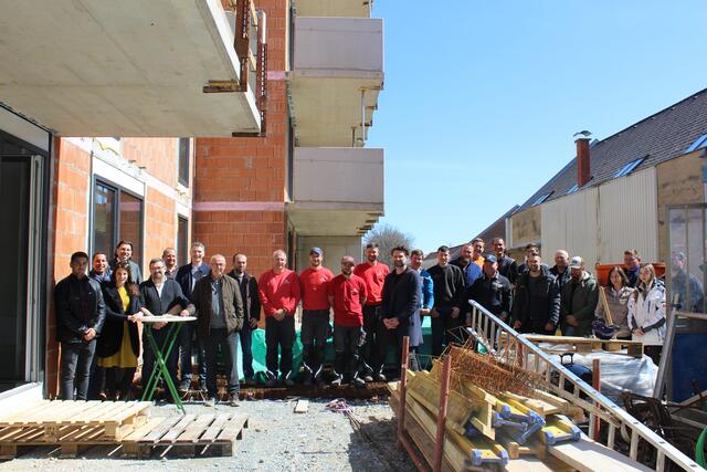 Die Gleichenfeier diente dem Dank an die vielen Mitarbeiter:innen, die das Projekt möglich machen.  | Foto: Katrin Löschnig