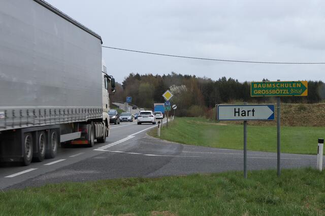Alles fährt B 148: Auch von Basel nach Budapest schickt das Navi Lenker zwischen München und A8 durch die Ortschaft Hart. | Foto: BRS/Doms