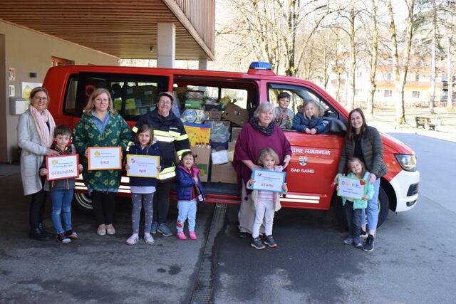 Vielen Dank: Bildungseinrichtungen, Freiwillige Feuerwehr und die Vinzenzgemeinschaft Bad Gams haben für Flüchtlinge aus der Ukraine gesammelt. | Foto: KK