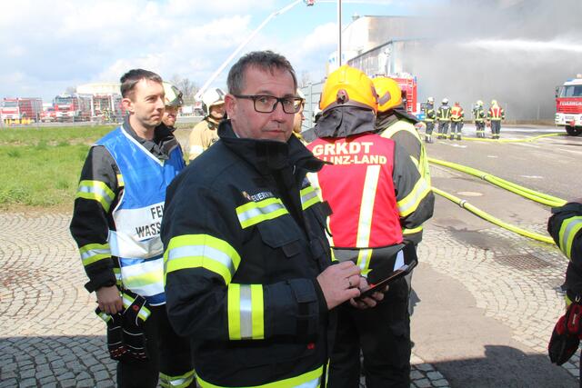 Stadt Sagt Hilfe Zu Nach Gro brand In Enns Wie Es Im Fleischwerk 