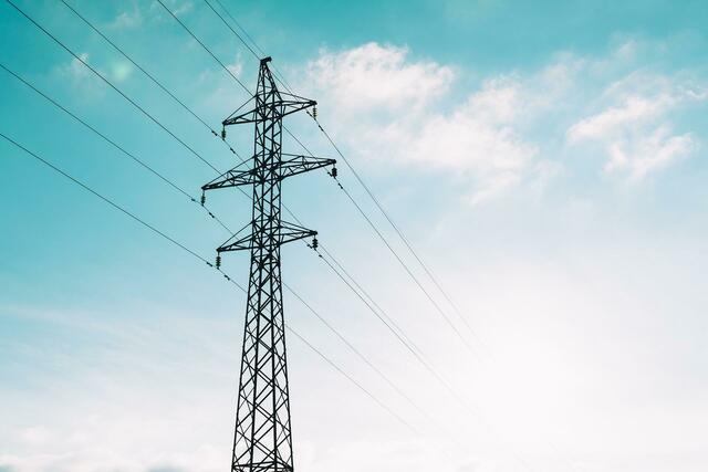 Die Stadtwerke müssen Preiserhöhungen vornehmen: Strom wird in Kufstein ab Juli um knapp 2 Euro pro Monat teurer. | Foto: Pixabay (Symbolfoto)
