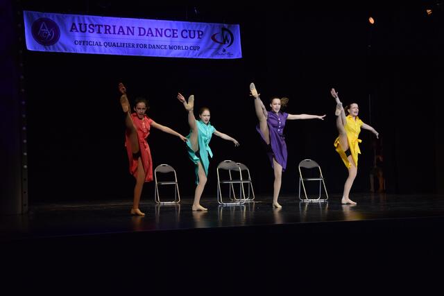 Quartett Queens mit "Nine to Five"
v.l.n.r.: Jana Biocanin, Emilie Weingärtner, Alexa Silberbauer, Ida-Lilly Hahnenkamp | Foto: Doris Rupp