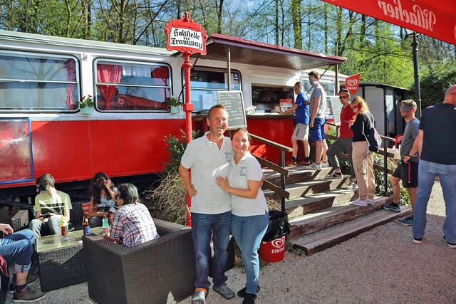 René und Sabine Antonitsch (Buffet zur Tramway). | Foto: Roland Pössenbacher