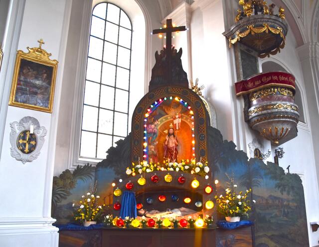 Die Tradition des Ostergrab-Aufstellens geht in Kössen auf das Jahr 1685 zurück. Rund um das Jahr 1865 wurde das bestehende Ostergrab gebaut. | Foto: Johanna Schweinester