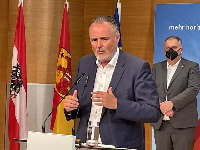 LH Doskozil bei der heutigen Pressekonferenz: "Da der Krieg nicht aufhört, werden wir unsere Solidaritätsmaßnahmen fortsetzen." | Foto: Uchann