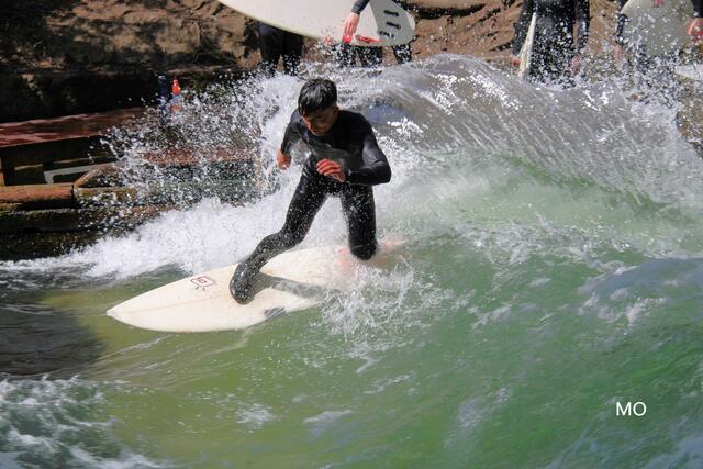 Surfen, Eisbach, München