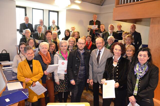 Der Robert Fuchs-Kirchenchor Frauental mit Organist Paul Maier und Chorleiter Oskar Lenz | Foto: Hermann Lafer